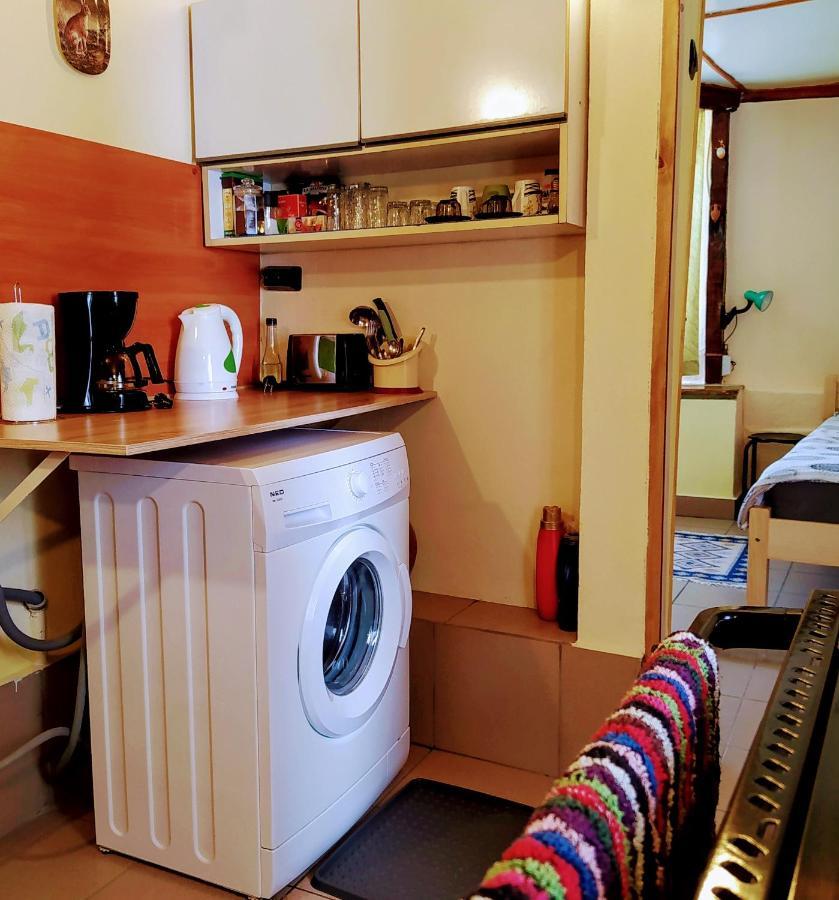 Authentic Guest Stay in the heart of Veliko Tarnovo Студио с изглед към Царевец Экстерьер фото